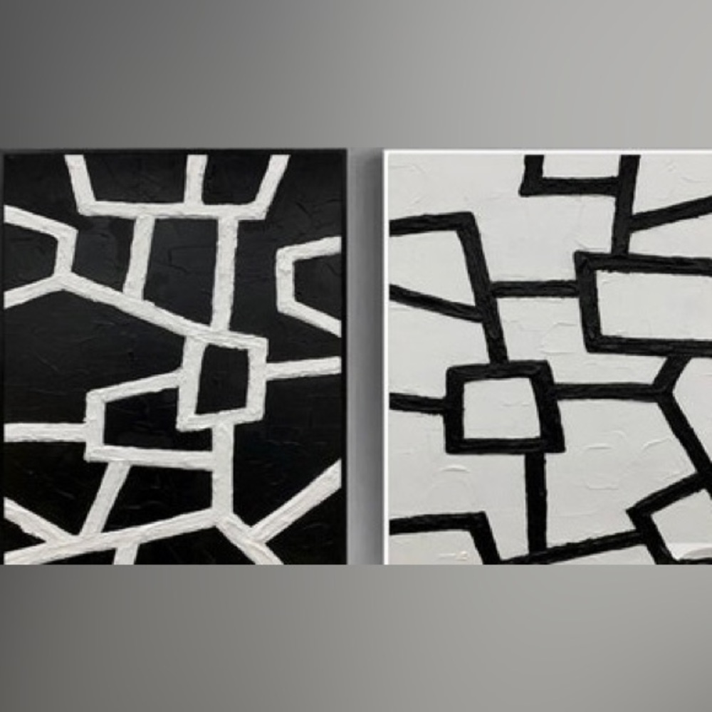 Black and white painting reference picture